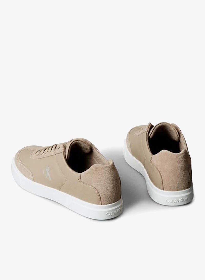 Casual Low Top Sneakers