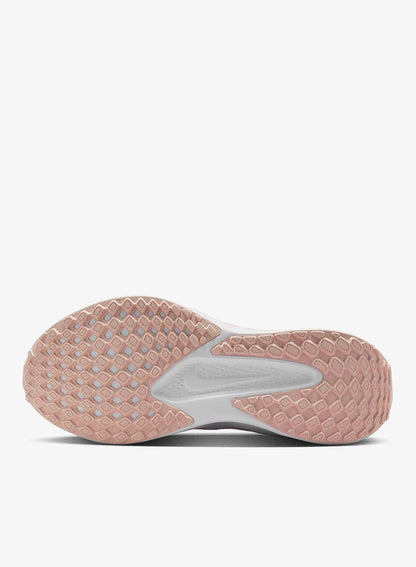Nike Quest 6