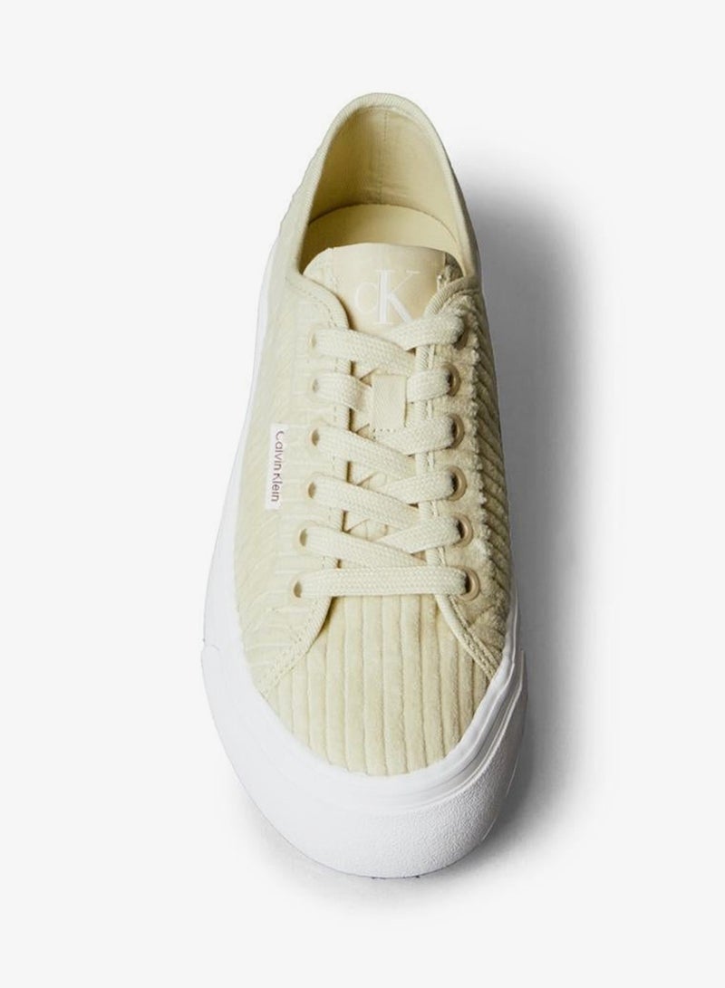 Casual Low Top Sneakers