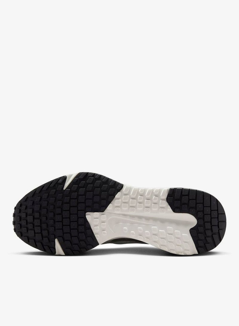 Nike Run Defy