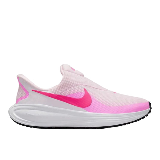Nike Revolution 8 EasyOn