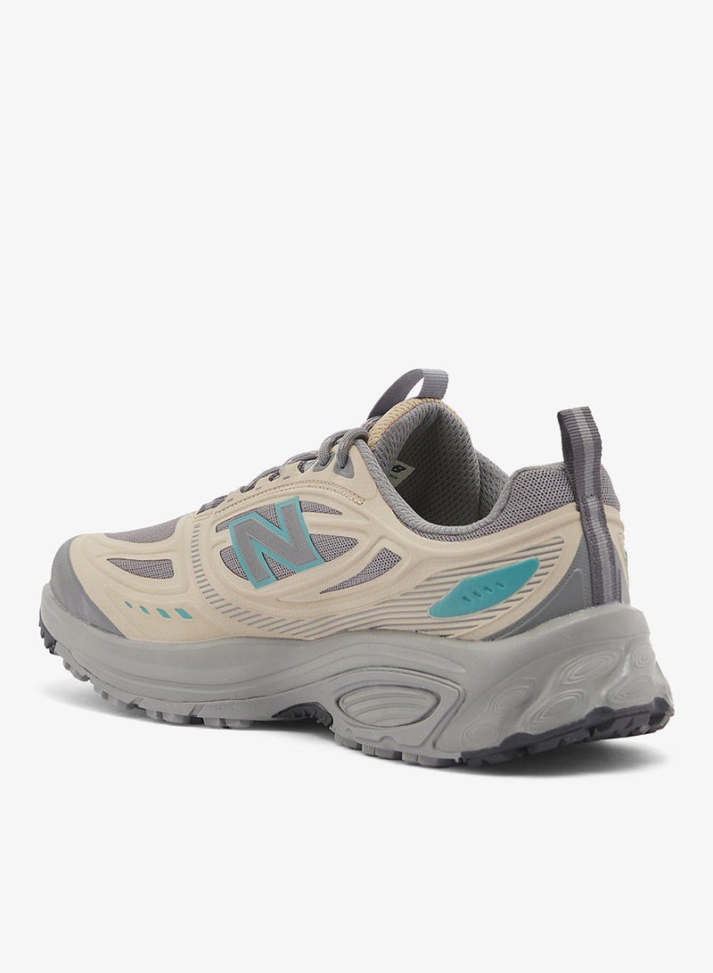 410  Sports Shoes
