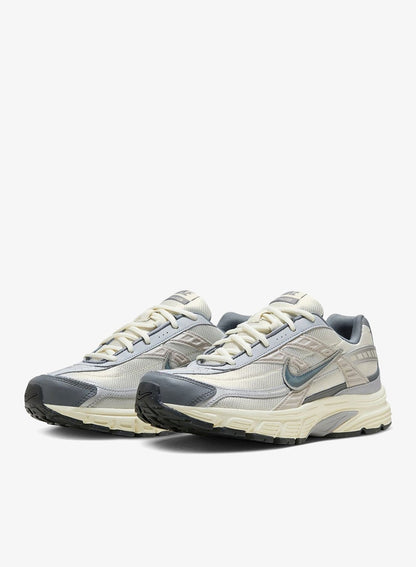 Nike Initiator