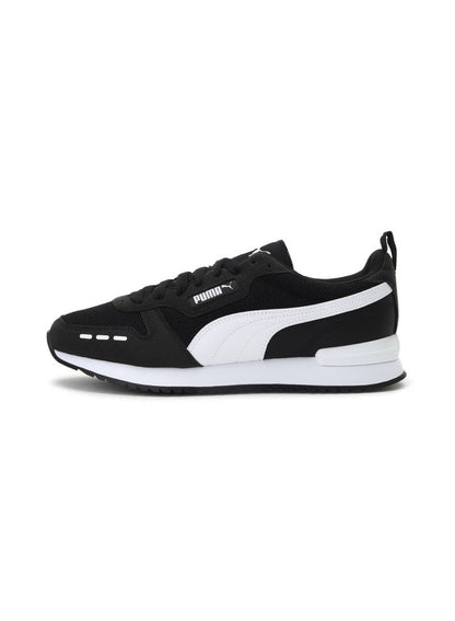R78 Runner Mens Black Trainers