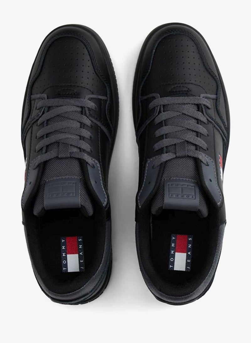 Retro Basket Sneaker
