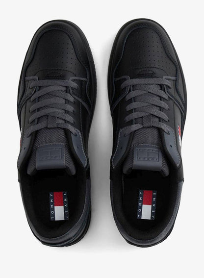Retro Basket Sneaker
