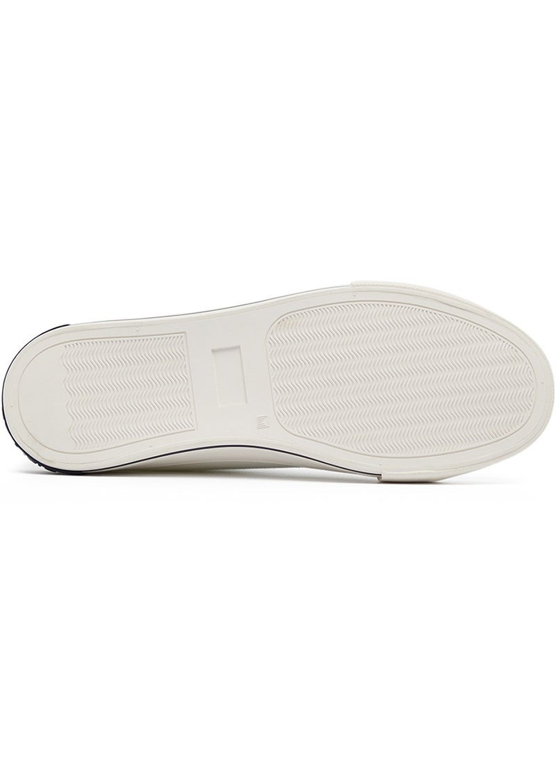 Men's White Low-Top Canvas Sneakers - Iconic Branding for a Clean Look