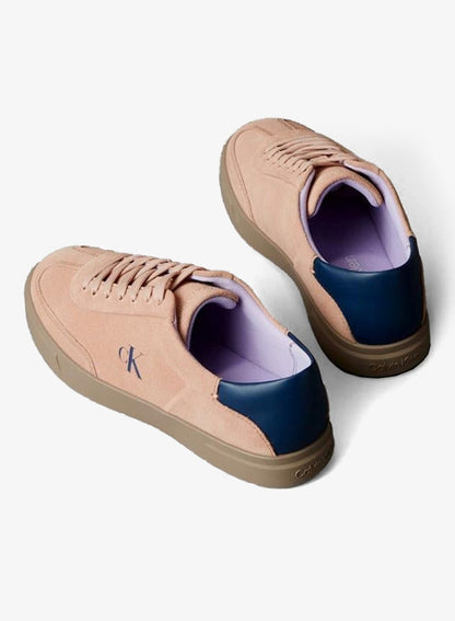 Casual Low Top Sneakers