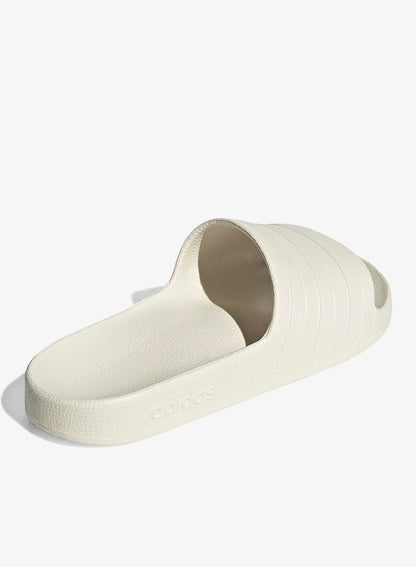 Adilette Aqua Slides