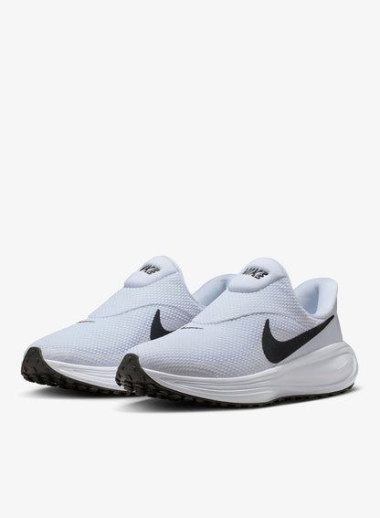 W NIKE REVOLUTION 8 EASYON