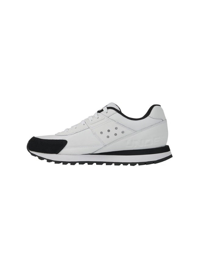 Under Armour Essential Runner Trainers for Men - White