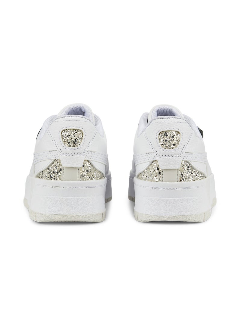 Cali Dream Star Quality Womens White Casual Sneakers