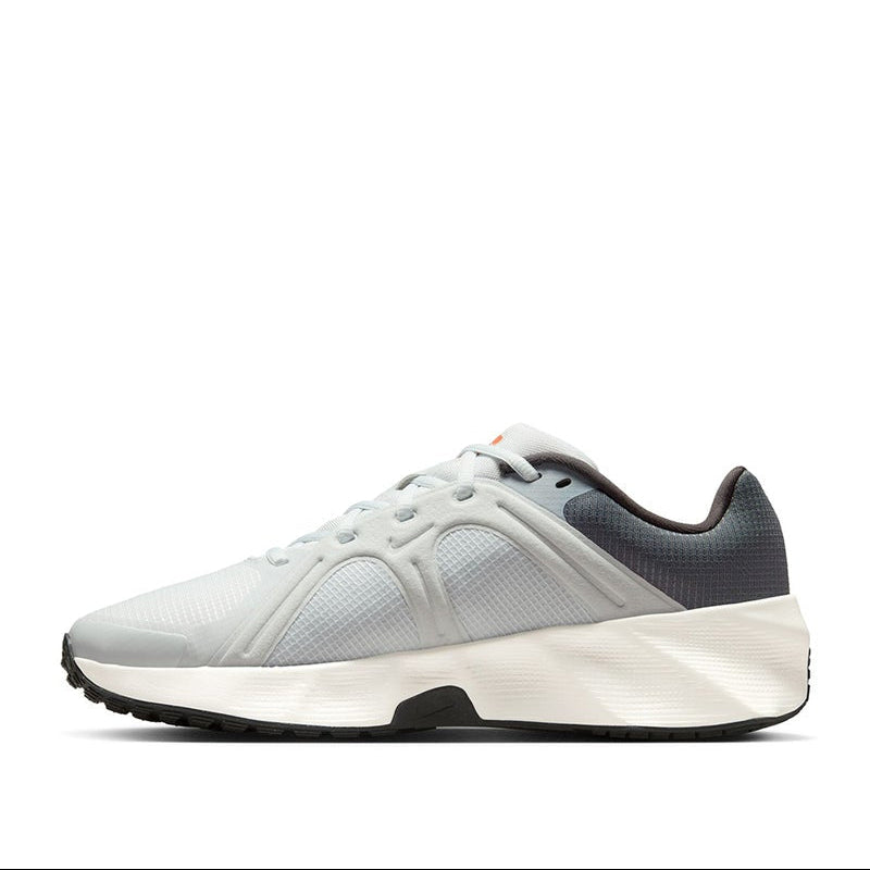 Nike Metro Tek