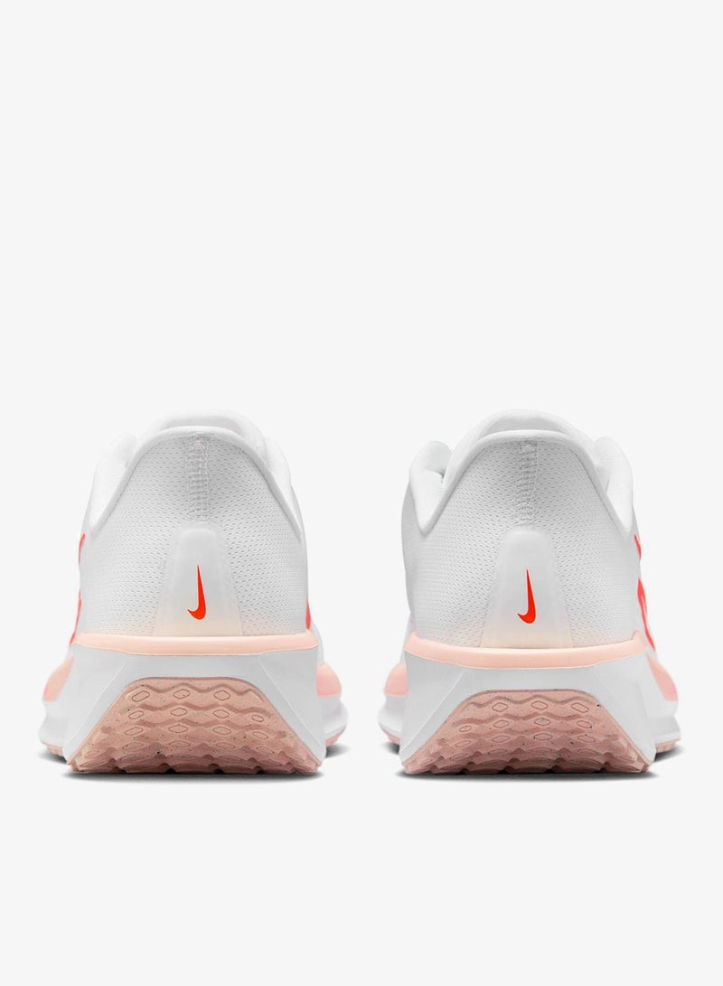 Nike Quest 6