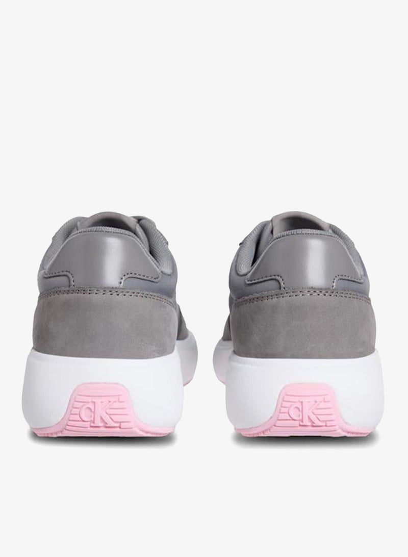 Casual Low Top Sneakers