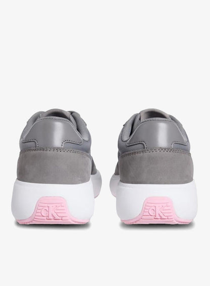 Casual Low Top Sneakers