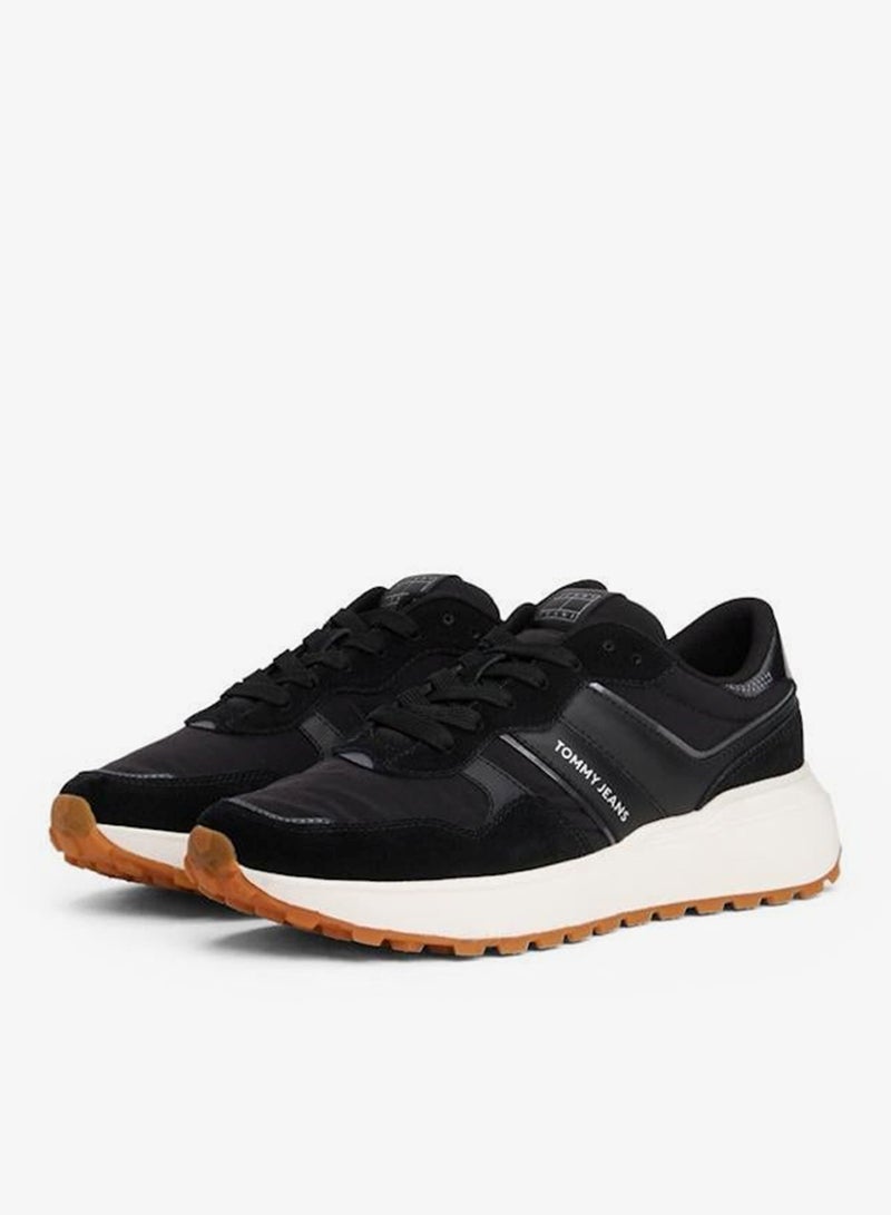 Cleated Runner