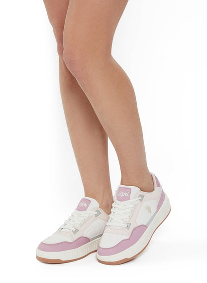 Women's Low-Top Sneakers - High-Quality Sole for Everyday Look