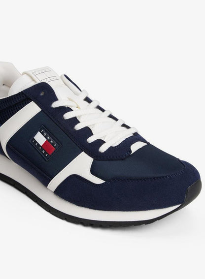 Casual Low Top Sneakers