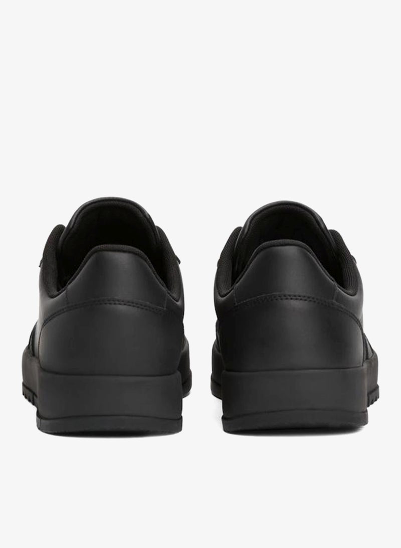Casual Low Top Sneakers
