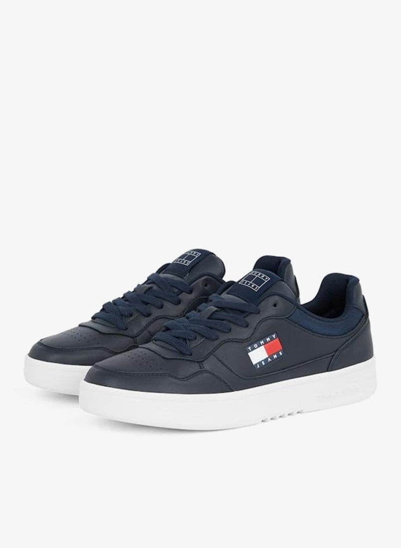 ESSENTIAL LEATHER LOW TRAINERS