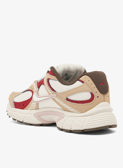 W NIKE V5 RNR CN