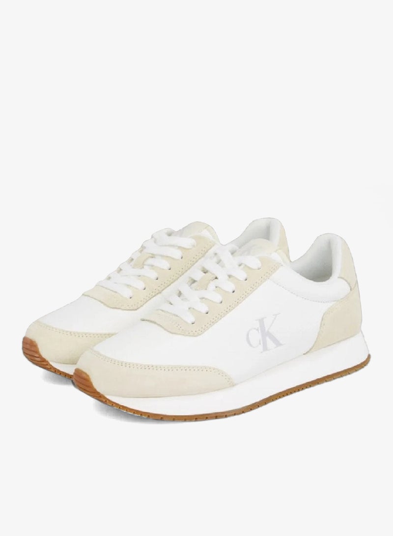 Logo Sneakers