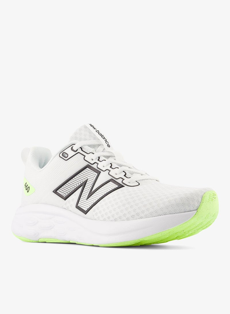460 V4