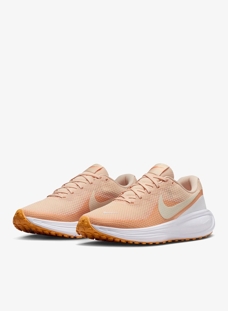Nike Revolution 8