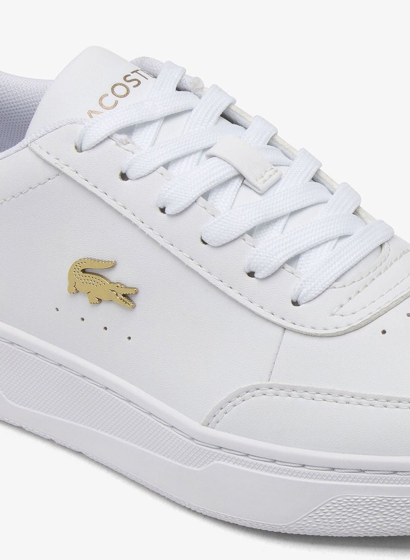 Low Top Court Sneakers
