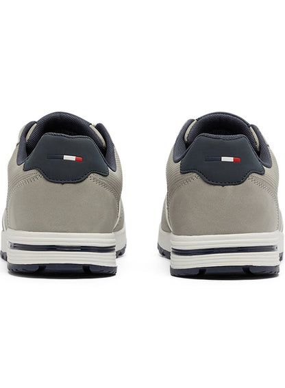 Men's Low-Top Sneakers - Bold Rugged Style with Durable Sole for Outdoor Wear