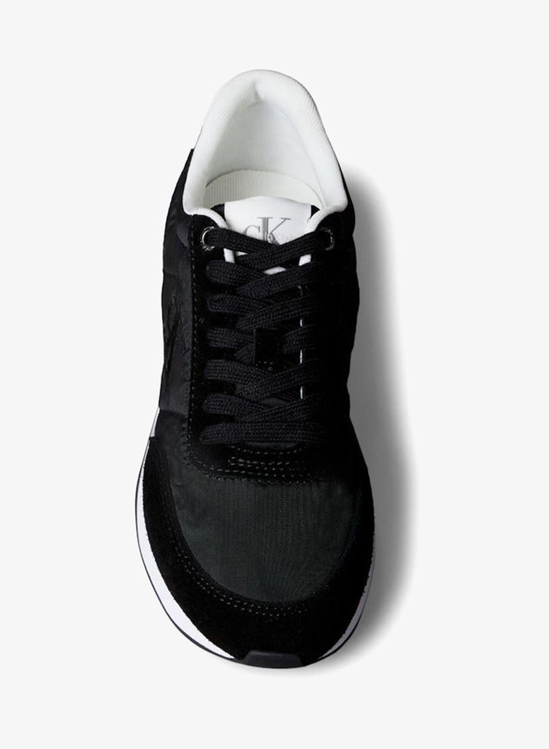 Casual Low Top Sneakers