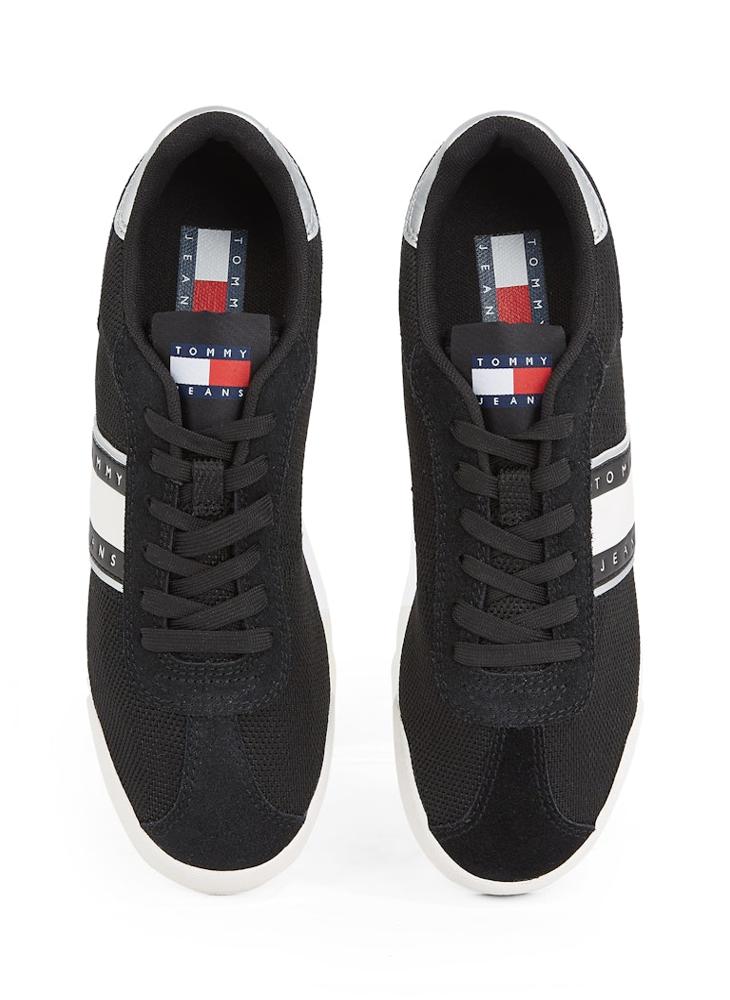Logo Detail Lace Up Low Top Sneakers