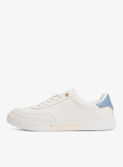 Essential Chic Court Sneakers