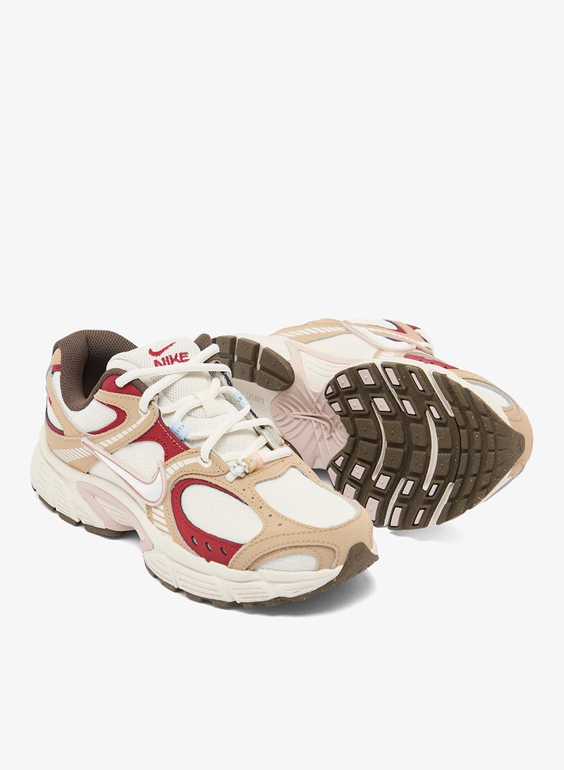 W NIKE V5 RNR CN