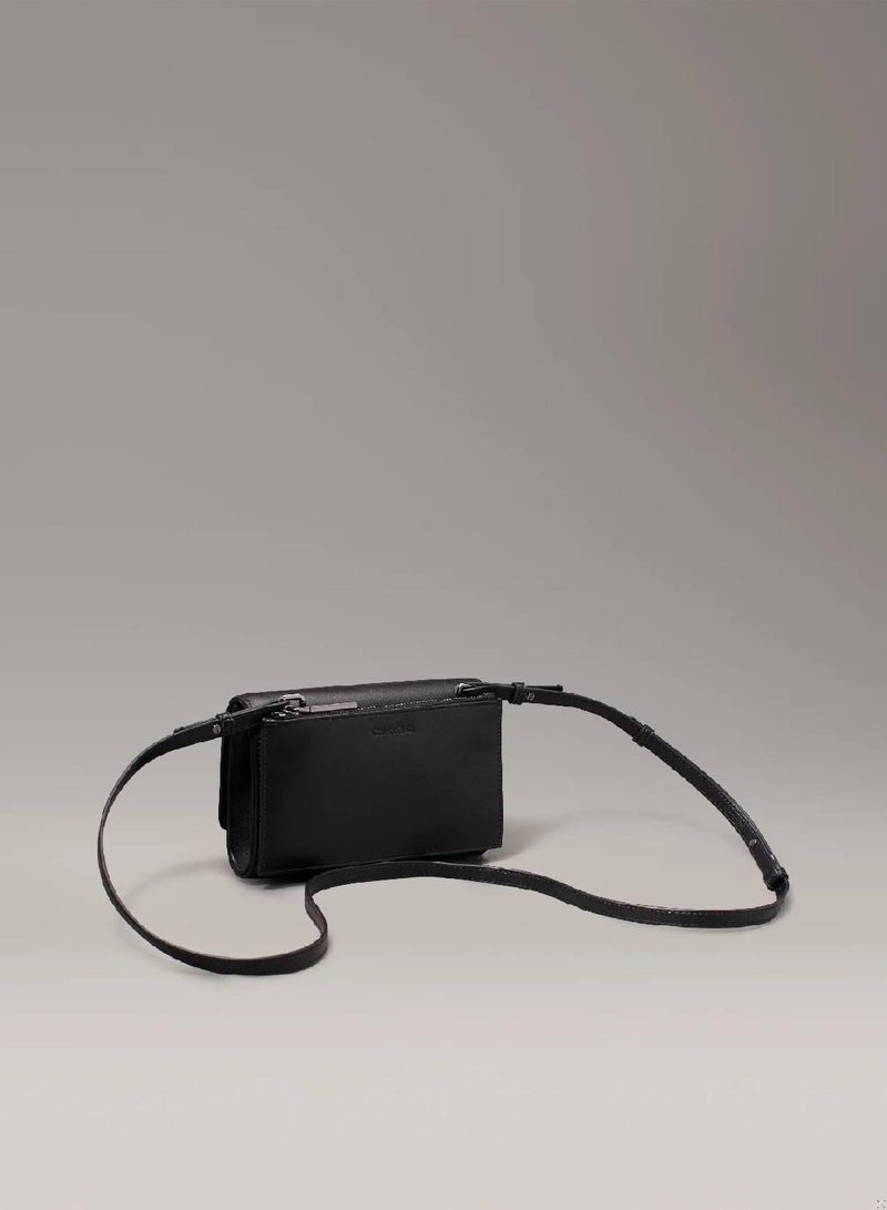 Mini Quilted Crossbody Wallet Bag