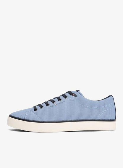 Casual Low Top Sneakers