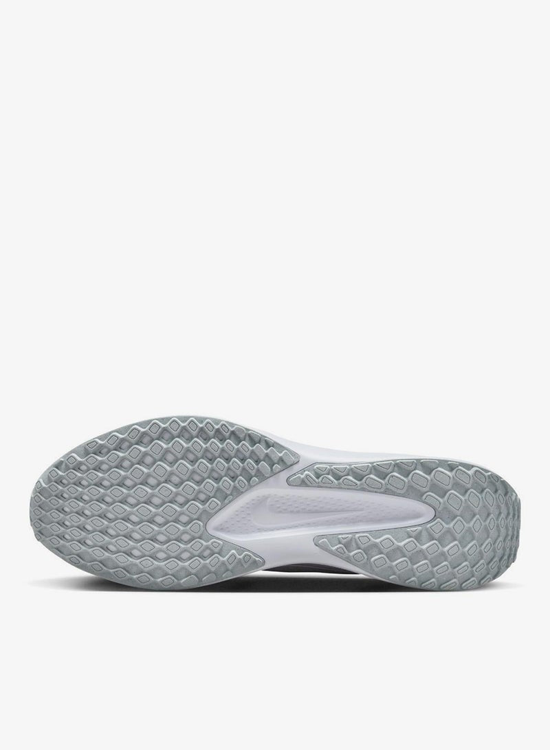 Nike Quest 6