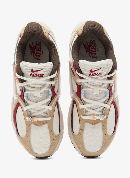 W NIKE V5 RNR CN