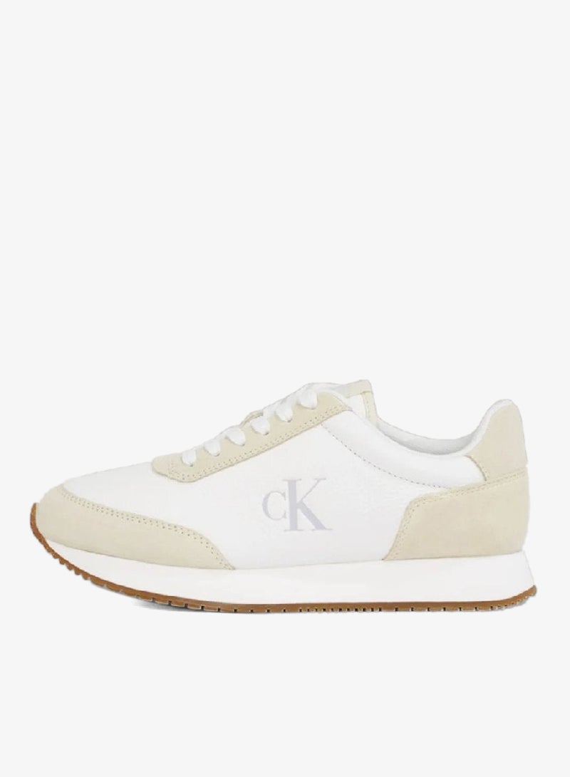 Logo Sneakers