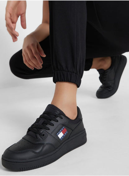 Retro Basket Low Top Sneakers