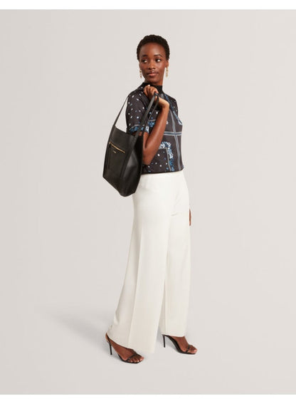 SOFT SLOUCH SMALL LEATHER TOTE
