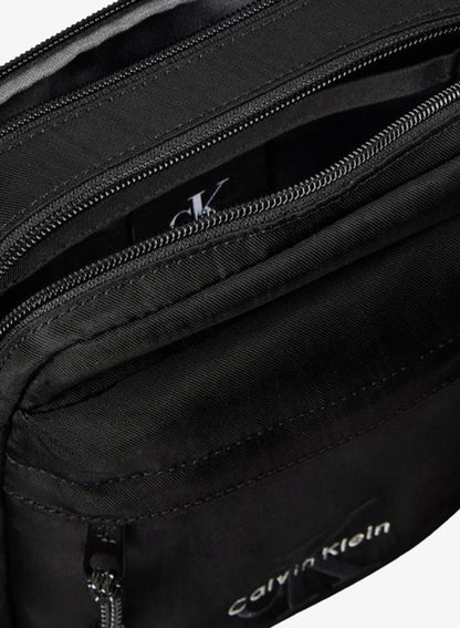 Bold Reporter Bag