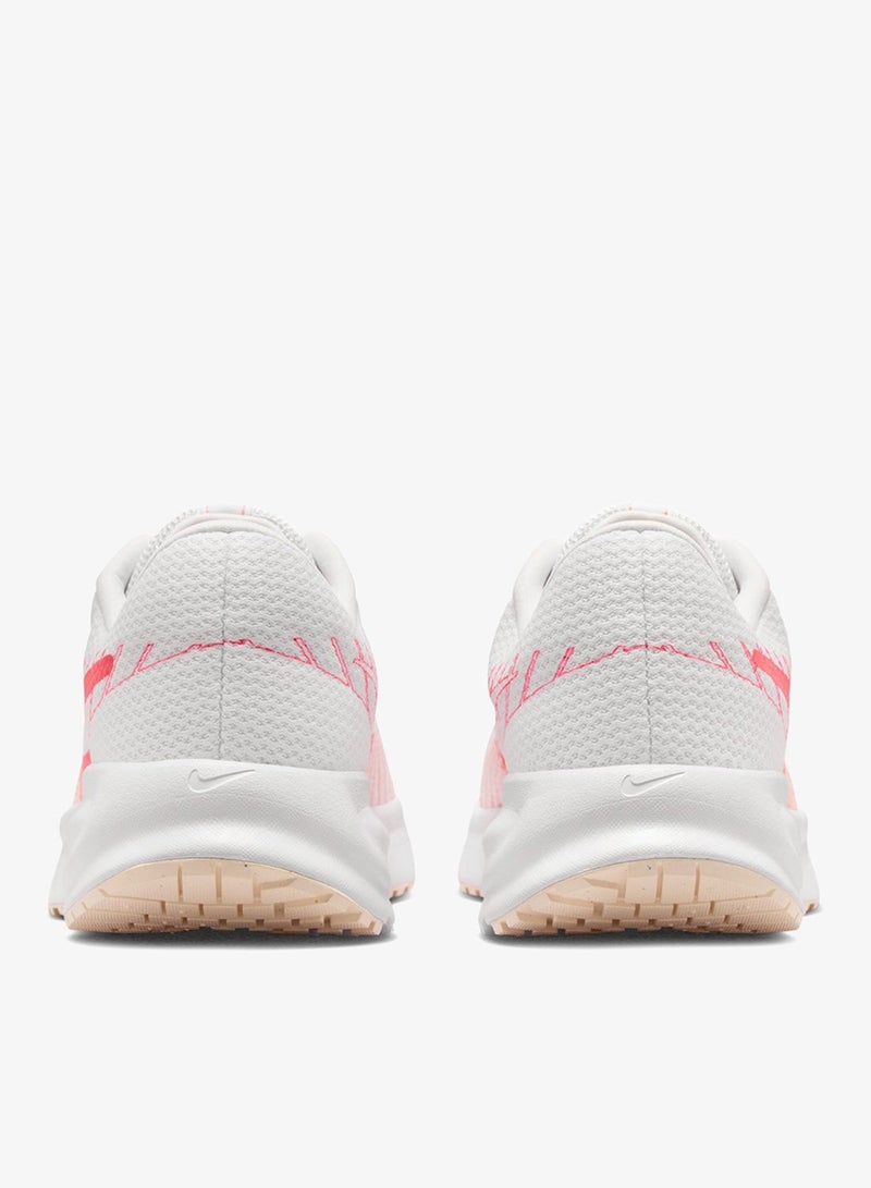 W NIKE RUN DEFY