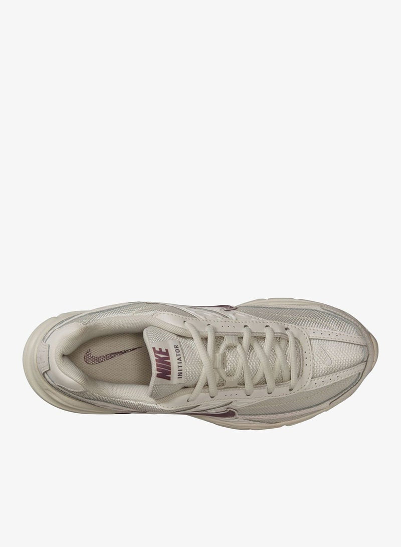 WMNS NIKE INITIATOR