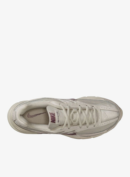 WMNS NIKE INITIATOR
