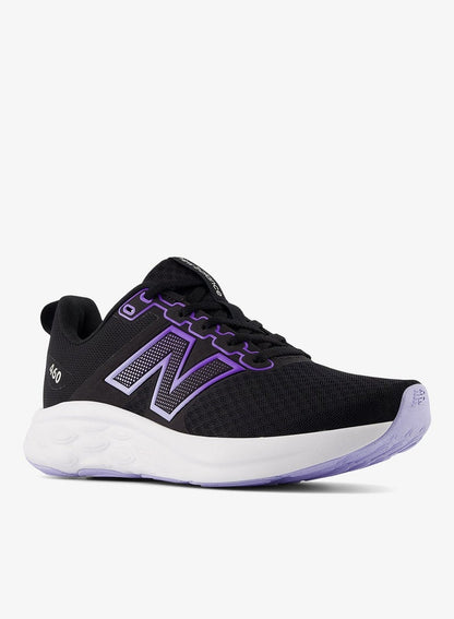 460 V4
