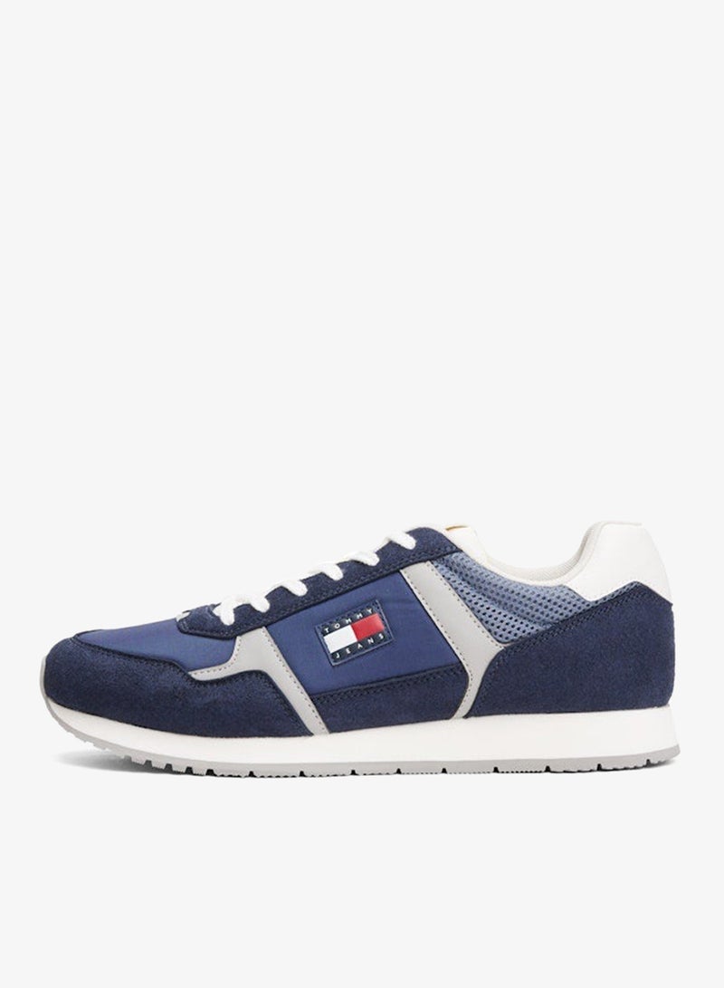Casual Low Top Sneakers