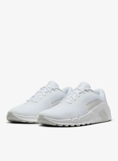 Nike Flex Train Trainers for Men - White