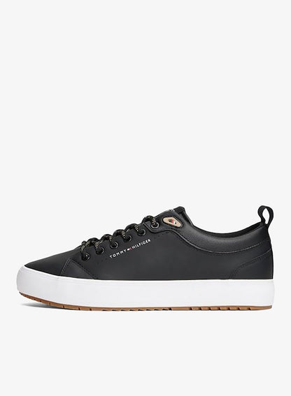 Casual Low Top Sneakers